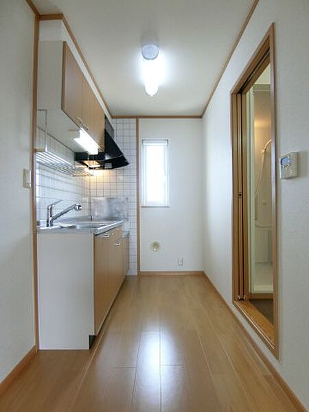 ノイブリーゼ 201｜鳥取県米子市西福原3丁目(賃貸アパート3LDK・2階・67.64㎡)の写真 その4