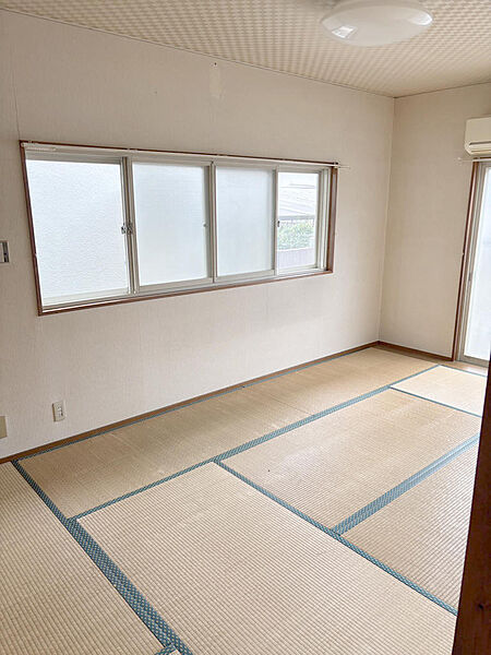 居間