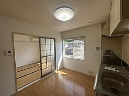 プルミエらく 202 2階3Kのリビング/ダイニング