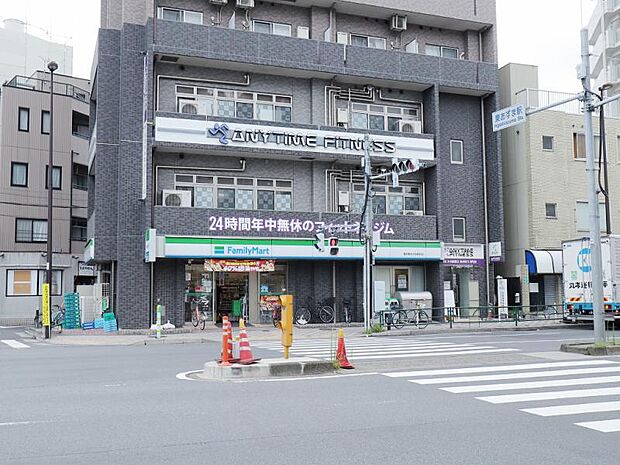 ファミリーマート墨田東あずま駅前店
