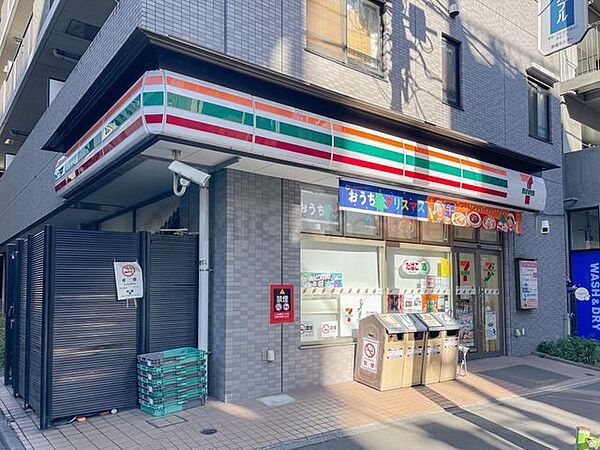 セブンイレブン築地7丁目店 100m