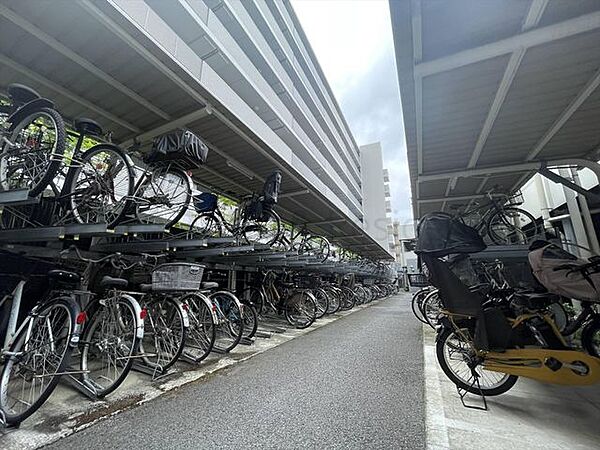 駐輪場（月額100～200円）※原則上下1台ずつ使用可能
