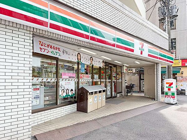 セブンイレブン魚籃坂店 360m