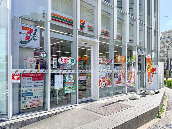 セブンイレブン恵比寿アメリカ橋店 370m