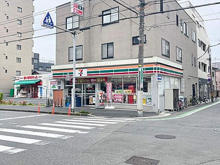 セブンイレブン川口本町1丁目店 210m