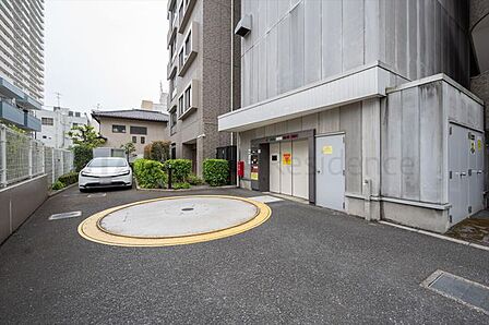 駐車場(月額12000~14000円)