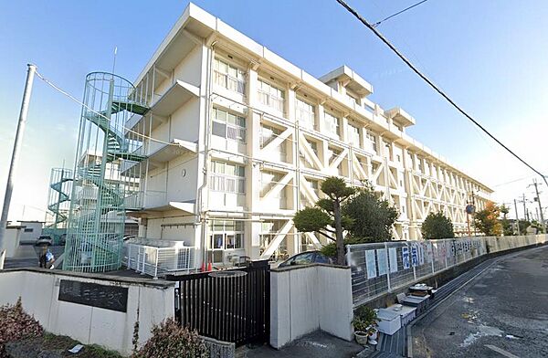 ■片塩中学校　約220ｍ　