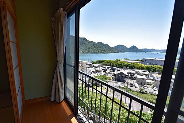 和室を拡大表示