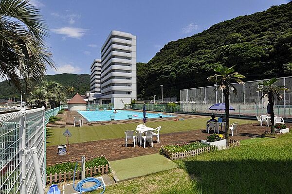 マンション専用　プール