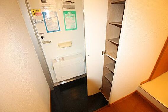 レオパレスK—COURT_内装_6