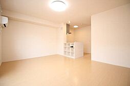 JR予讃線 宇多津駅 3.3kmの賃貸アパート 2階1LDKのリビング/ダイニング