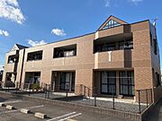  2階 築17年の賃貸物件