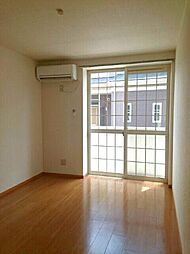 JR予讃線 八十場駅 4.4kmの賃貸アパート 2階2DKのリビング/ダイニング