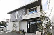 伏石駅より徒歩12分 2階 築3年10ヶ月の賃貸物件
