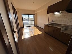 アーバン館 2階2DKのリビング/ダイニング