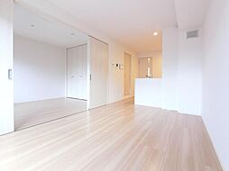 サザンクロスII番館 1階2LDKのリビング/ダイニング