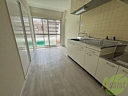 神戸サンクレバー 8階2DKのリビング/ダイニング