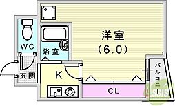 シュープリーム 3階