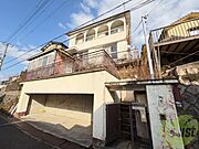 鈴蘭台駅より徒歩4分 築49年 2階建の賃貸物件