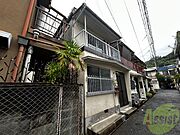 大倉山駅より徒歩16分 築54年11ヶ月 2階建の賃貸物件