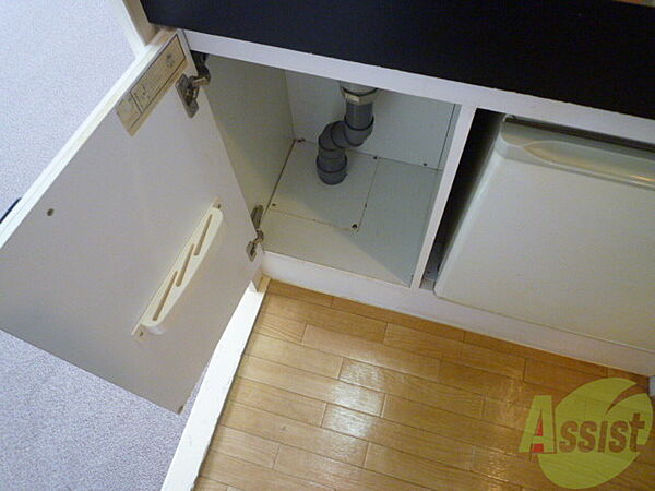 画像13:キッチン収納も便利ですね。