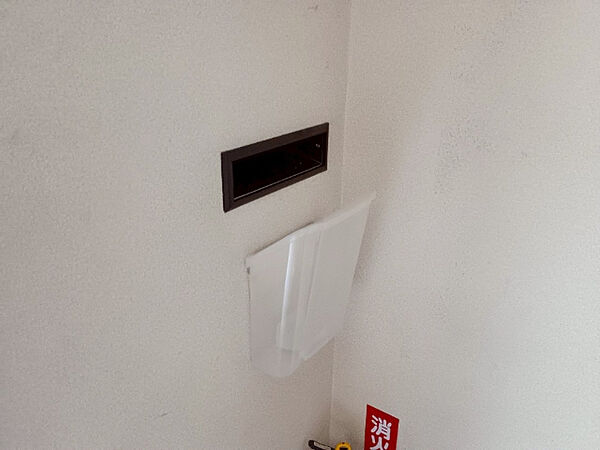 玄関側ポスト