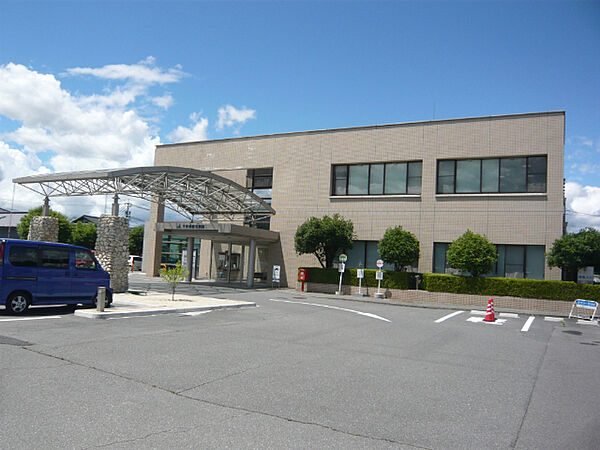 病院「長野県厚生農業協同組合連合会下伊那厚生病院まで2747m」
