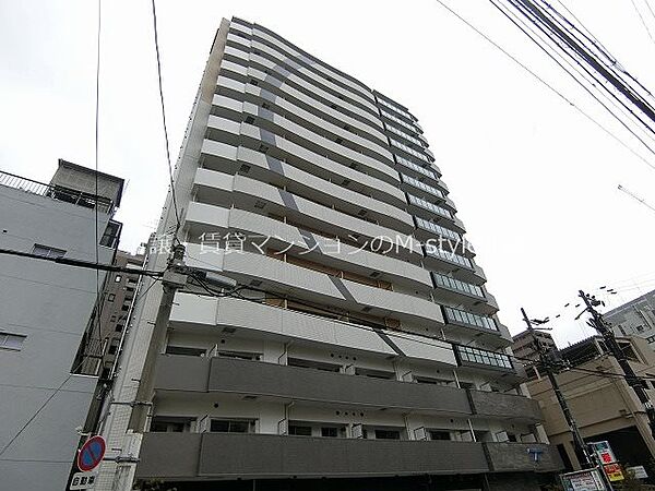 セレニテ本町東リアン ｜大阪府大阪市中央区博労町１丁目(賃貸マンション1LDK・12階・32.71㎡)の写真 その1