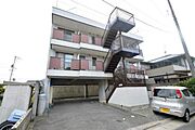河戸帆待川駅より徒歩13分 3階 築33年2ヶ月の賃貸物件