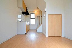 グラバーレジデンス可部 2階1DKのリビング/ダイニング