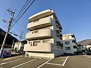 上八木駅より徒歩6分 2階 築36年の賃貸物件