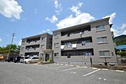 サンパティーク亀山の賃貸物件