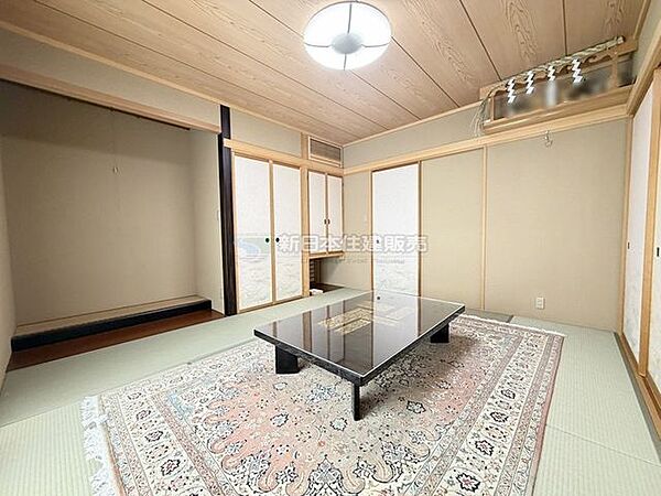 東側和室