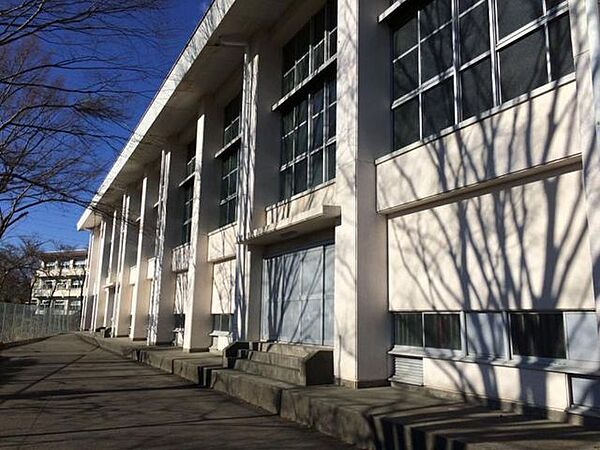 御殿場市立原里中学校 徒歩6分。 450m