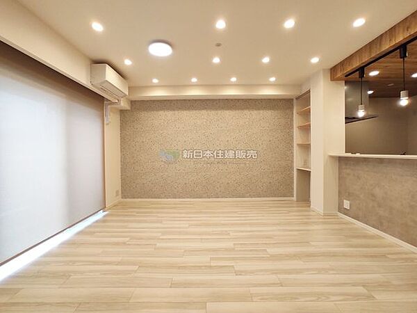 リビング/ダイニングを拡大表示