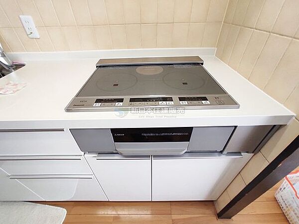 IHは掃除がしやすく火災のリスクが少なくて安心です。