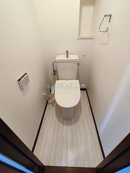 トイレを拡大表示