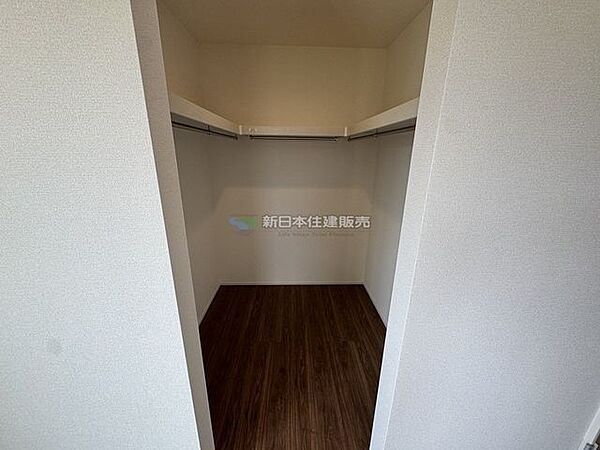 ウォークインクローゼット