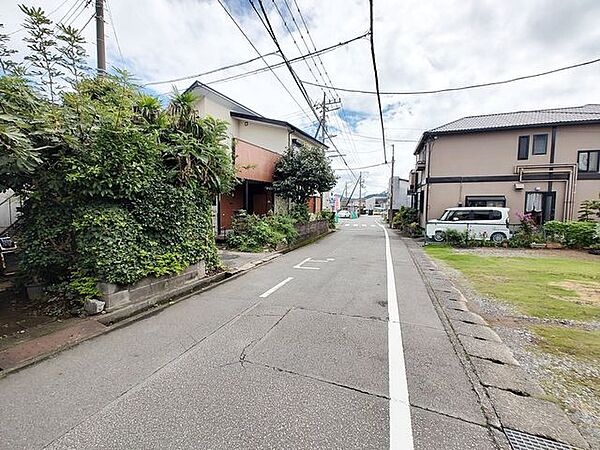 北側より