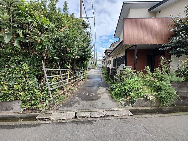 北側位置指定道路