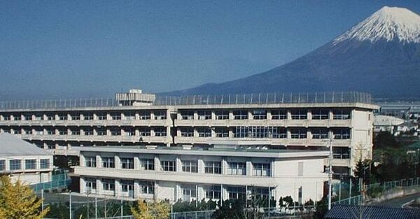 富士市立岳陽中学校 1710m