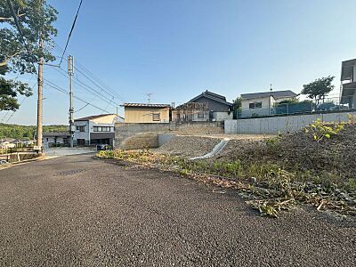 外観:土地面積実測231.35m2!現況、更地です! 外観:土地面積実測231.35m2!現況、更地です!