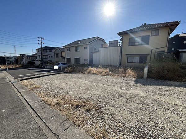 更地渡しなので建築コストを抑えることができます