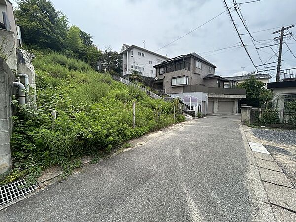 高台に位置しており眺望良好です◎