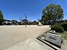 周辺：大久傳公園まで　399m　徒歩約5分　広々とした広場で元気に外遊びができそうです。