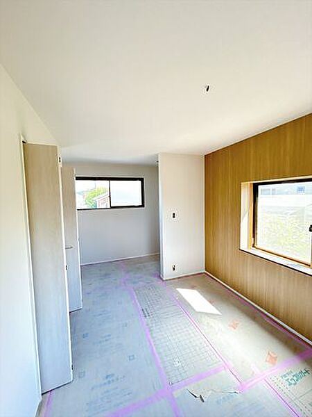 【リフォーム中】洋室への間取変更をおこないます。床フローリング、天井、壁クロス張替えをおこないます。