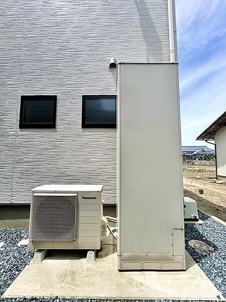 【リフォーム済】エコキュートです。オール電化の住宅です。設備点検を行いました。
