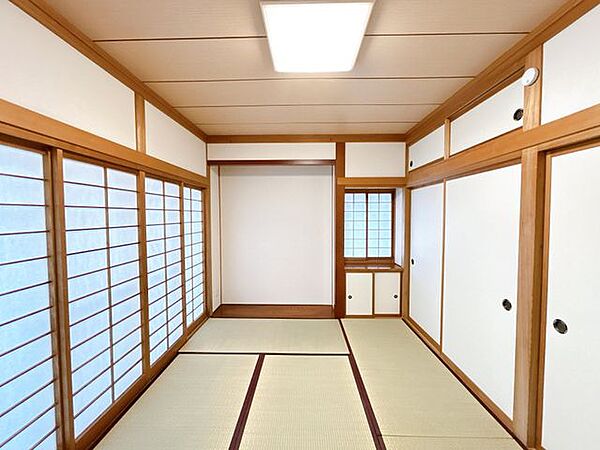 【リフォーム済】1階和室別アングルです。