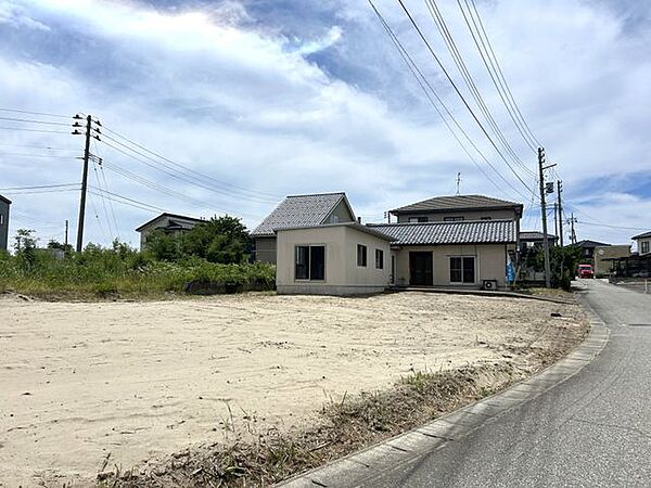 detached 新潟県新発田市富塚町２丁目2-32　朝日ビル2F