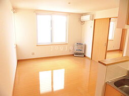 リバーサイド青葉I 205 2階1LDKのリビング/ダイニング